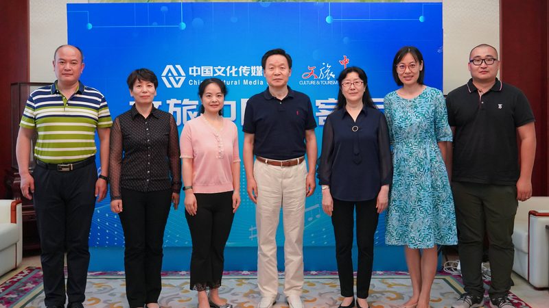 成都文化传媒定制服务，价格对比背后的考量因素